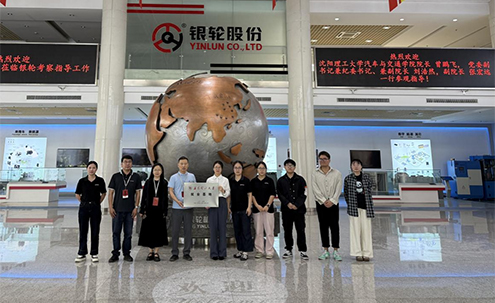 校企合作育人才，校友搭橋話共贏